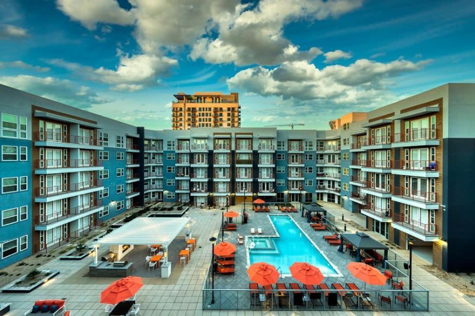 Cozysuites Phx Roro Gym, Pool, Pets, Parking! #9 Phoenix Eksteriør bilde