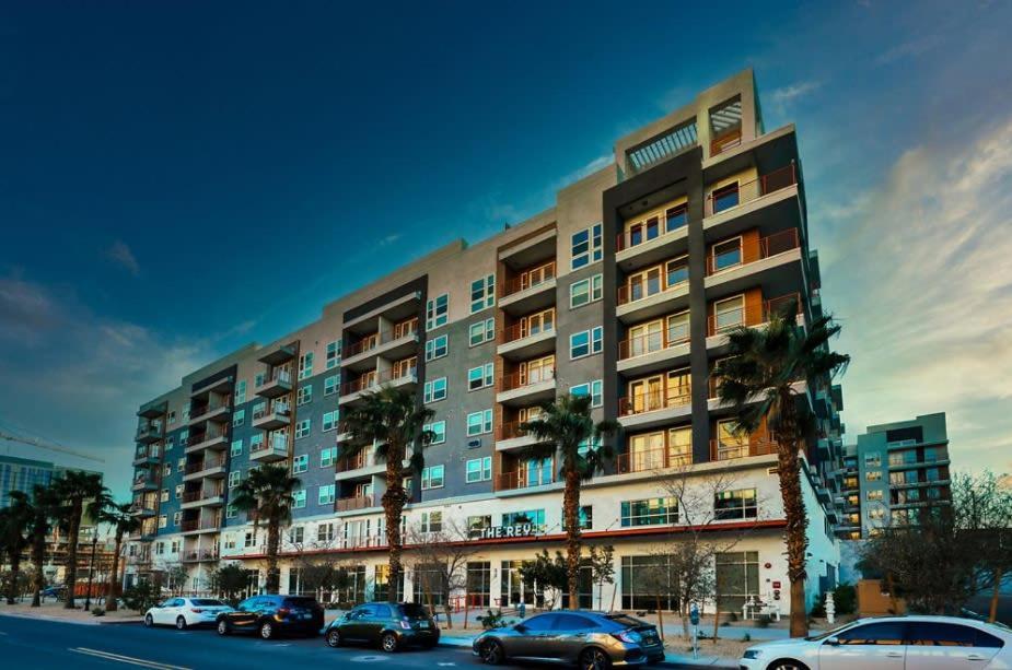 Cozysuites Phx Roro Gym, Pool, Pets, Parking! #9 Phoenix Eksteriør bilde