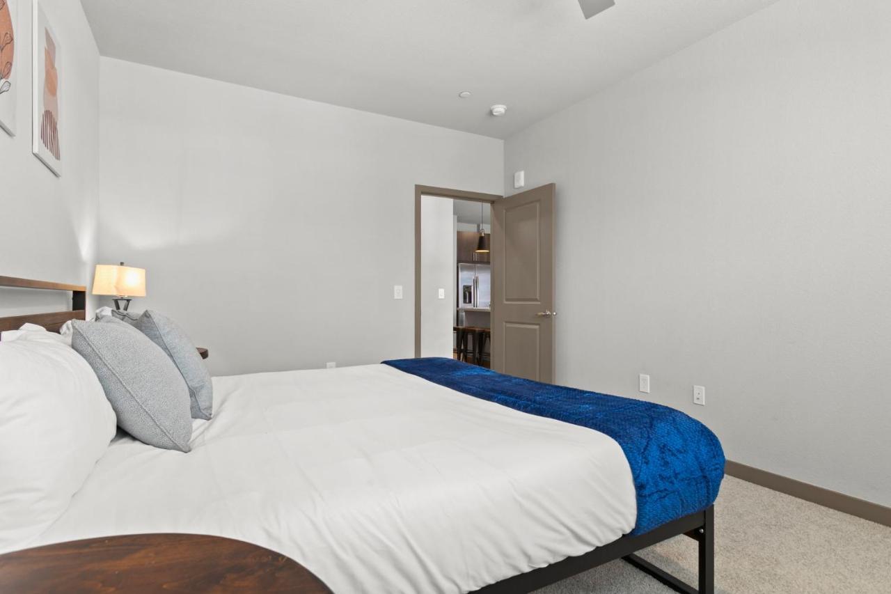 Cozysuites Phx Roro Gym, Pool, Pets, Parking! #9 Phoenix Eksteriør bilde